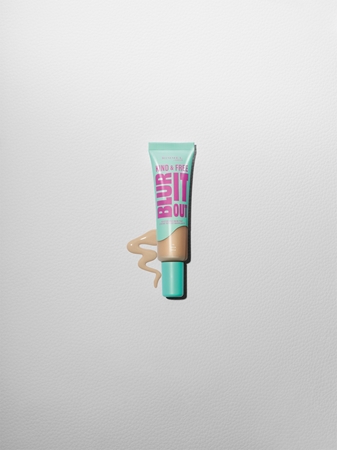 Rimmel Kind & Free Blur It Out лек хидратиращ фон дьо тен SPF 20