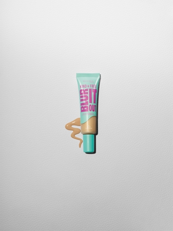 Rimmel Kind & Free Blur It Out лек хидратиращ фон дьо тен
