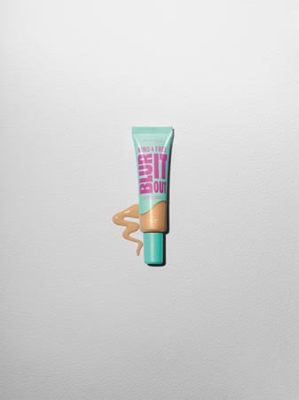 Rimmel Kind & Free Blur It Out лек хидратиращ фон дьо тен SPF 20