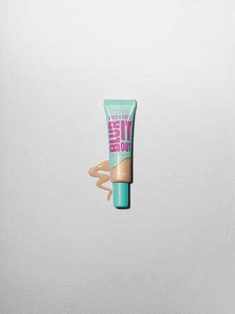 Rimmel Kind & Free Blur It Out lehký hydratační make-up SPF 20