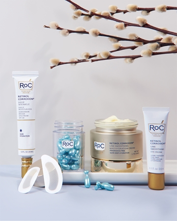RoC Retinol Correxion Line Smoothing hidratantna krema s hijaluronskom kiselinom