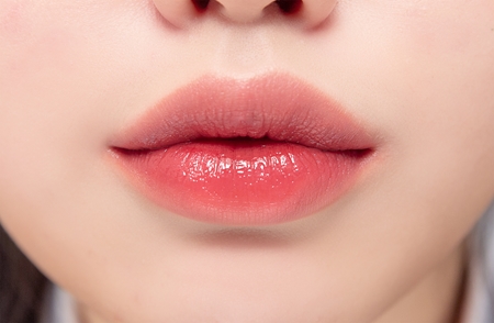 rom&nd Juicy Lasting vysoce pigmentovaný lesk na rty