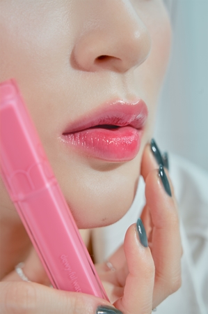 rom&nd Dewy Ful Water Tint langlebiger Lipgloss