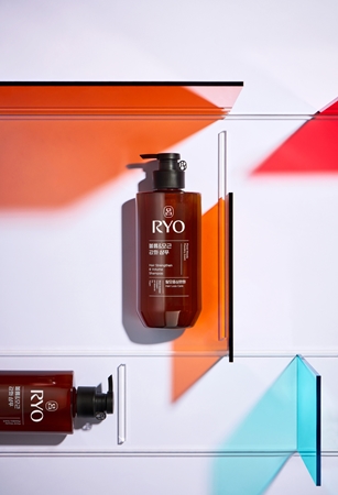 RYO Hair Strengthen & Volume Shampoo Treating And Strengthening Shampoo for hair volume