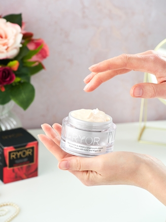 RYOR Argan Care with Gold creme de noite com ouro e óleo de argan