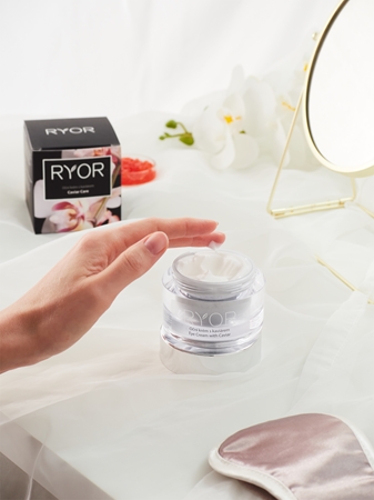 RYOR Caviar Care oční krém s kaviárem