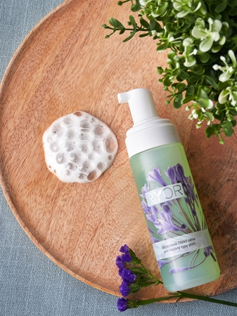 RYOR Cleansing And Tonization espuma de limpeza suave