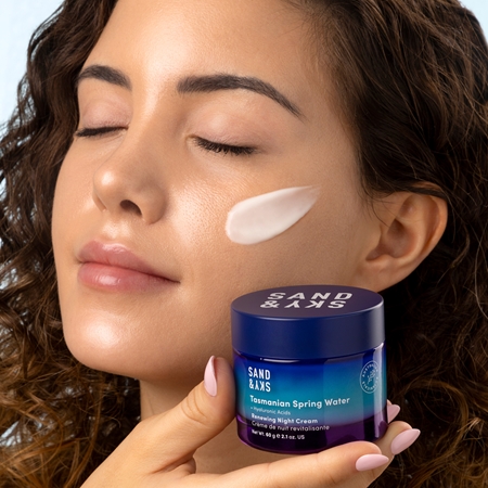 Sand & Sky Tasmanian Spring Water Renewing Night Cream obnovující noční krém