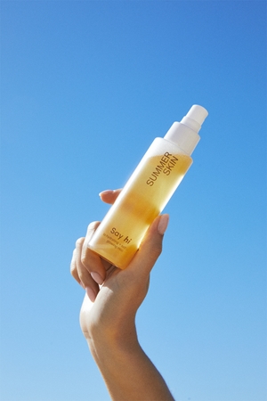 Say Hi Summer Skin Selbstbräuner-Sprühnebel mit feuchtigkeitsspendender Wirkung