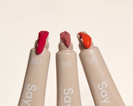 Say Hi Glassy Lips balsamo colorato labbra con peptidi