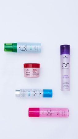 Schwarzkopf Professional BC Bonacure Keratin Smooth Perfect micelární šampon pro nepoddajné vlasy