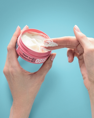 Schwarzkopf Professional Osis+ Pump Up formázó paszta dús haj a gyökerektől