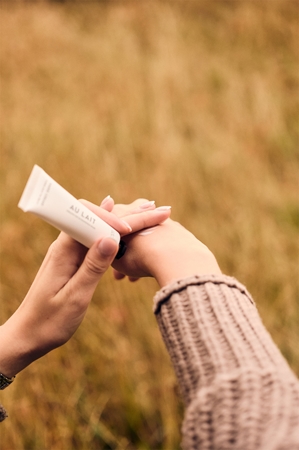 Scottish Fine Soaps Au Lait hand cream