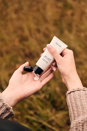 Scottish Fine Soaps Au Lait crema de maini