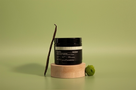Sendo Frizz Contol Taming Hair Mask Silendav mask ohjeldamatutele ja käharatele juustele