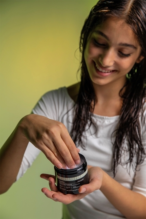 Sendo Frizz Contol Frizz Away Kit Gift Set voor Onhandelbaar en Pluizig Haar