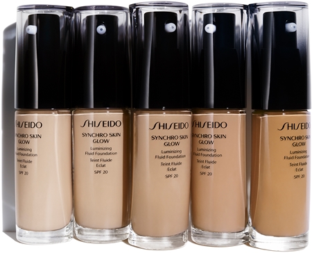 Shiseido Synchro Skin Glow Luminizing Fluid Foundation fond de teint illuminateur SPF 20