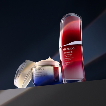 Shiseido Vital Perfection Uplifting & Firming Cream dárková sada s liftingovým efektem