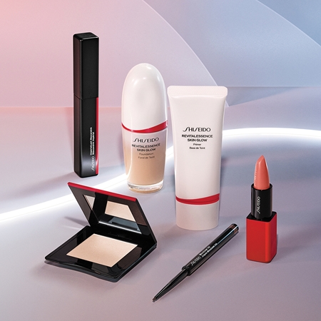 Shiseido Revitalessence Skin Glow Primer prebase iluminadora SPF 25