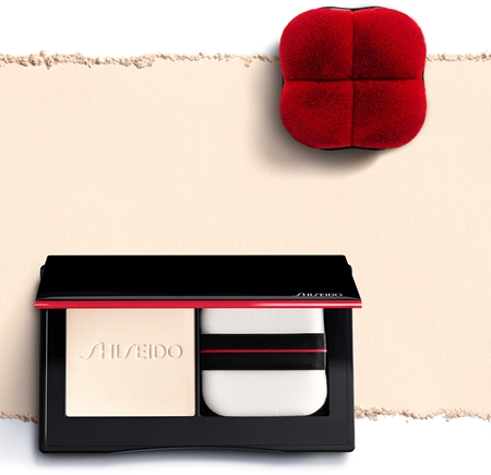 Shiseido Synchro Skin Invisible Silk Pressed Powder matující pudr