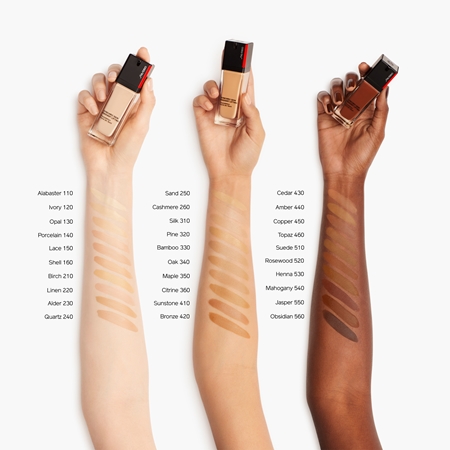 Shiseido Synchro Skin Radiant Lifting Foundation rozjasňující liftingový make-up SPF 30
