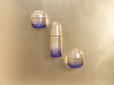 Shiseido Vital Perfection Overnight Firming Treatment noční liftingový a zpevňující krém
