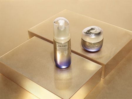 Shiseido Vital Perfection Overnight Firming Treatment noční liftingový a zpevňující krém