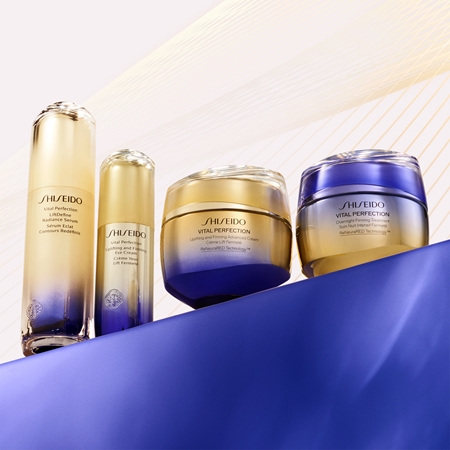 Shiseido Vital Perfection Uplifting and Firming Advanced Cream creme intensivo de firmeza de dia e noite