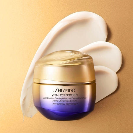 Shiseido Vital Perfection Uplifting & Firming Advanced Cream Enriched Intensīvi nostiprinošs dienas un nakts krēms sausai ādai