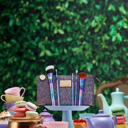 Sigma Beauty Alice in Wonderlad Brush Set Σετ βουρτσών με τσαντάκι