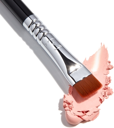 Sigma Beauty Eyes E15 Flat Brush for Details