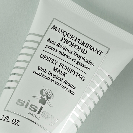 Sisley Deeply Purifying Mask With Tropical Resins syväpuhdistava naamio rasvoittuvalle ja sekaiholle