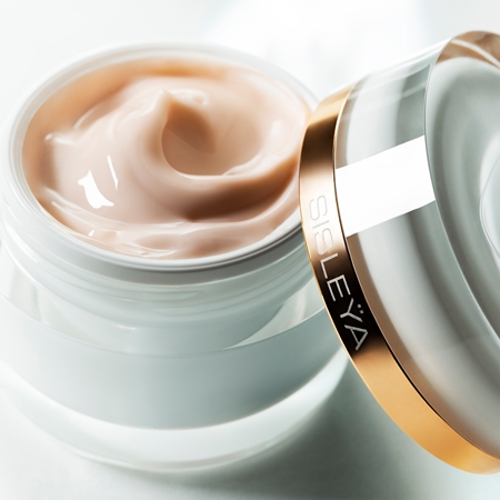 Sisley Sisleÿa L'Integral Anti-Age Fresh Gel Cream prabangus kremas nuo raukšlių mišriai ir riebiai odai