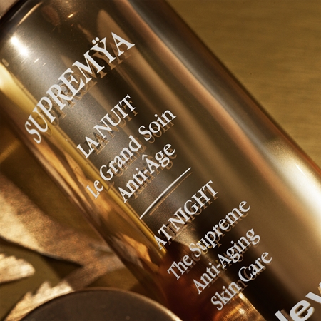 Sisley Supremÿa At Night Anti-Aging Skin Care soin de nuit intense anti-âge