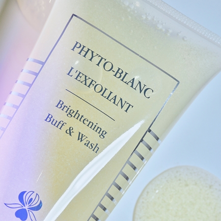 Sisley Phyto-Blanc Brightening Buff and Wash απολεπιστικό τζελ για λαμπρή επιδερμίδα