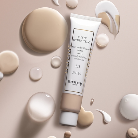 Sisley Phyto-Hydra Teint sävyttävä ja kirkastava kosteusvoide SPF 15