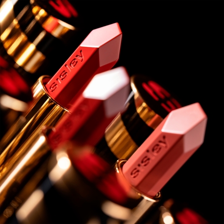 Sisley Phyto Rouge πολυτελές περιποιητικό κραγιόν με υαλουρονικό οξύ