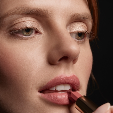 Sisley Phyto Rouge πολυτελές περιποιητικό κραγιόν με υαλουρονικό οξύ