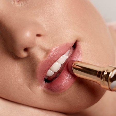 Sisley Phyto-Lip Balm εντατικά ενυδατικό βάλσαμο για τα χείλη με βιταμίνη E