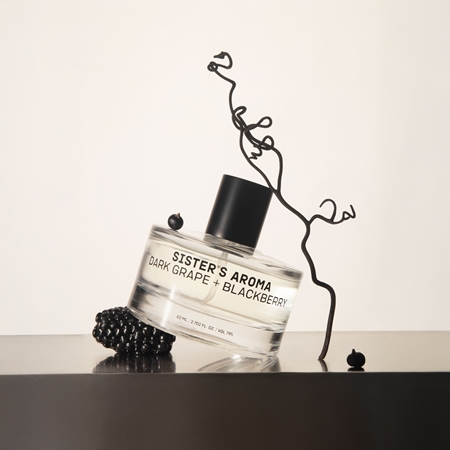Sister's Aroma Car Perfume Dark Grape + Blackberry car air freshener
