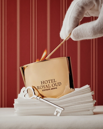 Sister's Aroma Hotel Royal Oud Duftkerze