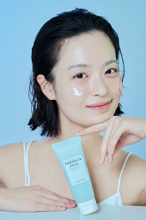 SKIN1004 Madagascar Centella Hyalu-Cica Sleeping Pack masque de nuit hydratant perfecteur de peau pour raffermir la peau