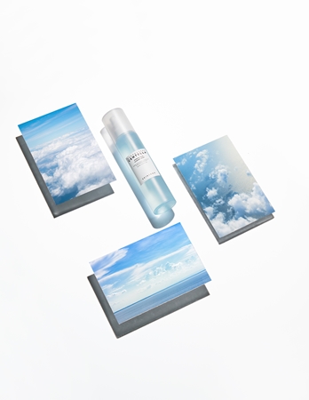 SKIN1004 Madagascar Centella Hyalu-Cica Cloudy Mist Moisturizing Mist with soothing effect