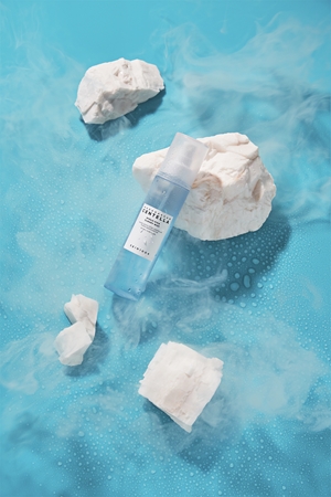 SKIN1004 Madagascar Centella Hyalu-Cica Cloudy Mist Moisturizing Mist with soothing effect
