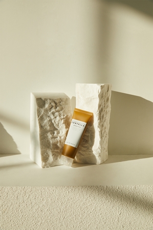SKIN1004 Madagascar Centella Ampoule Foam κρεμώδης καθαριστικός αφρός για ευαίσθητη επιδερμίδα