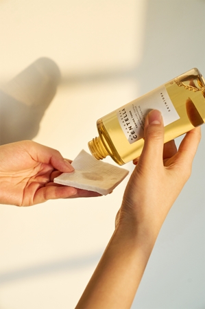 SKIN1004 Madagascar Centella Toning Toner απαλό απολεπιστικό τονωτικό για ευαίσθητη επιδερμίδα