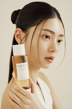 SKIN1004 Madagascar Centella Toning Toner απαλό απολεπιστικό τονωτικό για ευαίσθητη επιδερμίδα