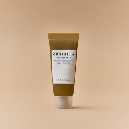 SKIN1004 Madagascar Centella Ampoule Foam кремова очищаюча пінка для чутливої шкіри