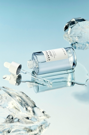 SKIN1004 Madagascar Centella Hyalu-Cica First Ampoule Revitalising Moisturising Serum