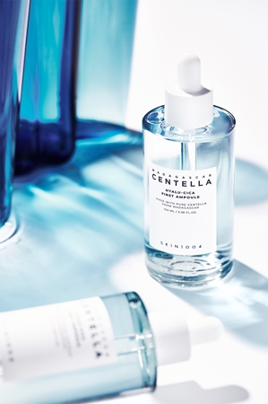SKIN1004 Madagascar Centella Hyalu-Cica First Ampoule Revitalising Moisturising Serum